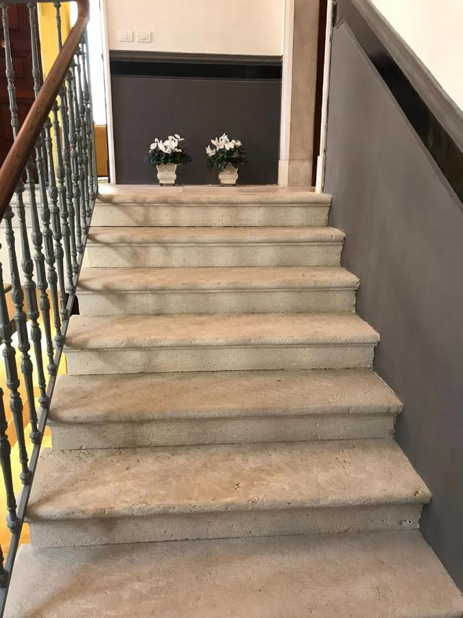 Palazzo Romanelli B&B Trani Bagian luar foto